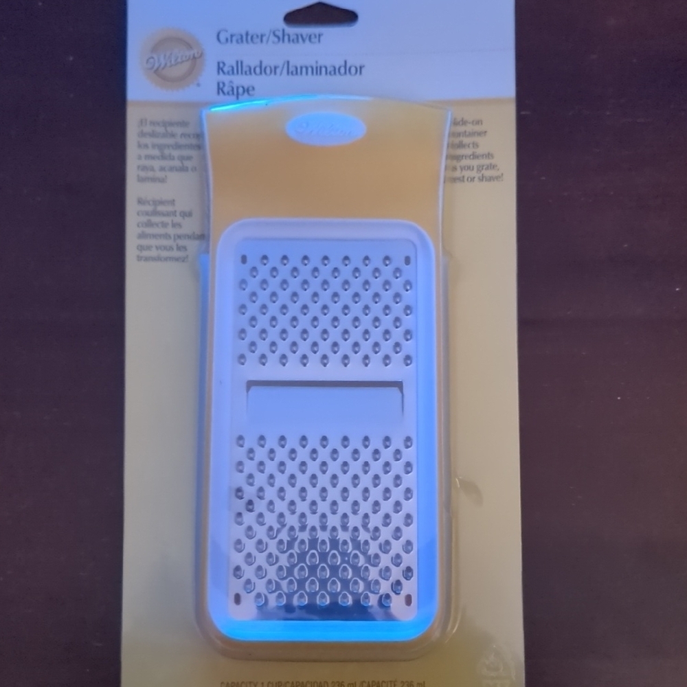 Wilton Silver Phone Case Sleek Design Durable Protection